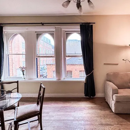 Apartament Charming In A Super 2 Location Dublin